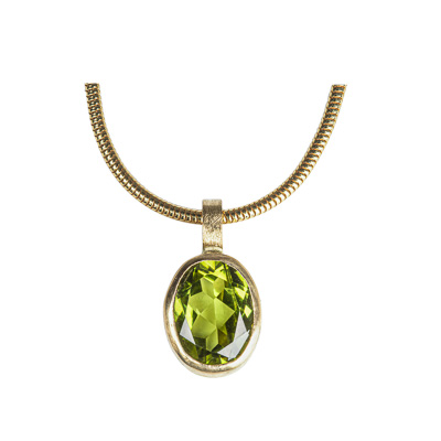 Goldanhänger mit Peridot mit Goldkette