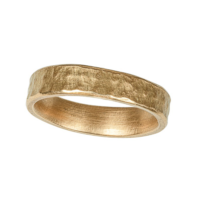 Ring mit Struktur